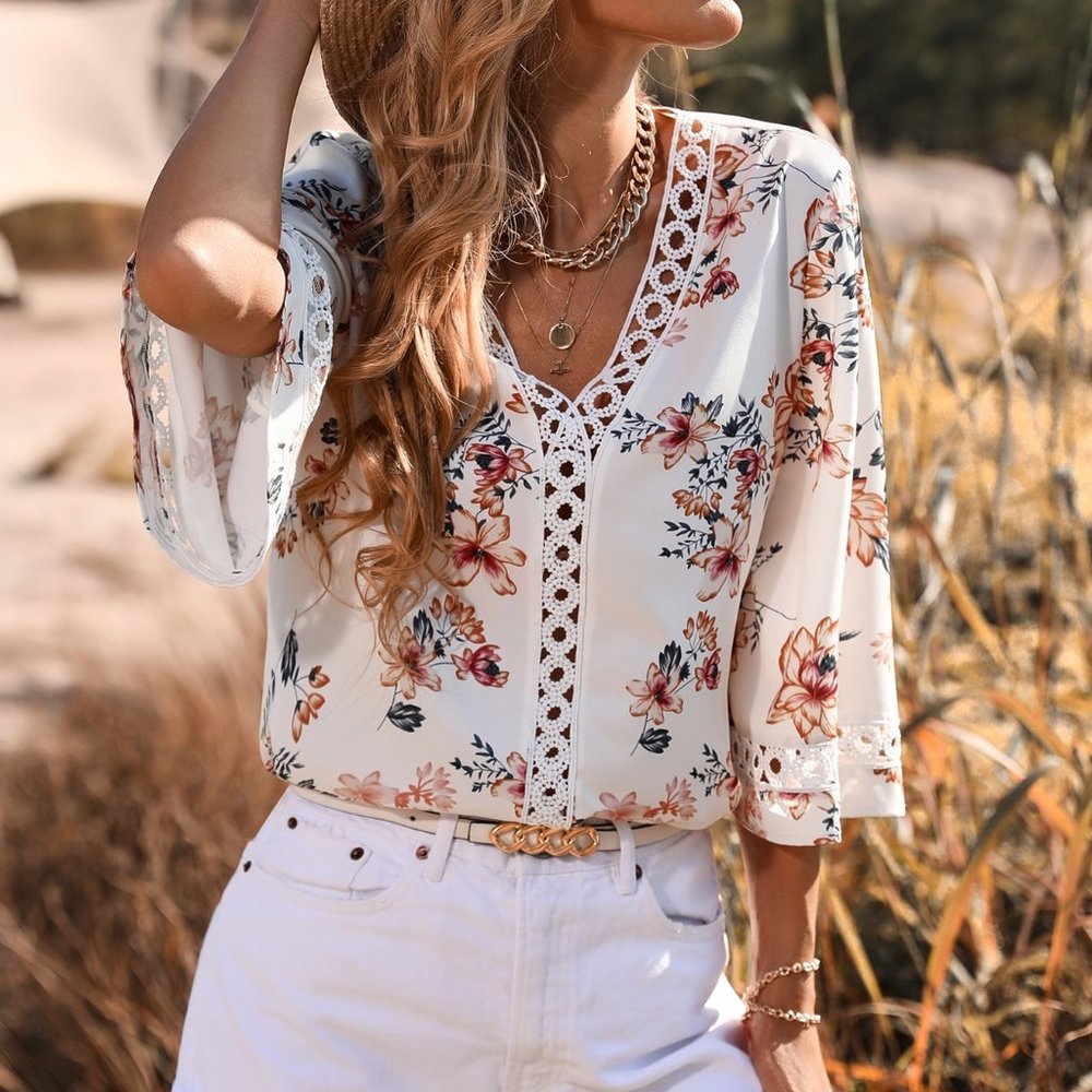 New Floral Print Guipure Lace Insert Trumpet Sleeve Blouse White